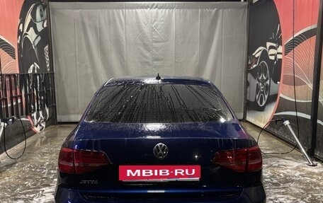 Volkswagen Jetta VI, 2015 год, 1 000 000 рублей, 2 фотография