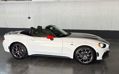 Fiat 124 Spider I, 2016 год, 2 700 000 рублей, 5 фотография