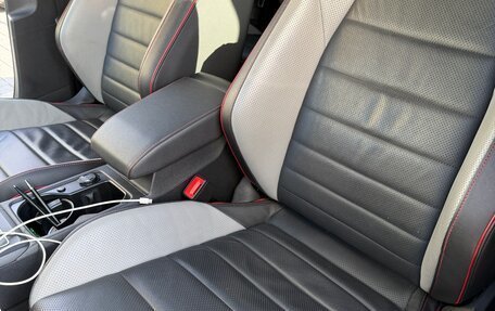 Volkswagen Golf GTI, 2021 год, 3 650 000 рублей, 26 фотография