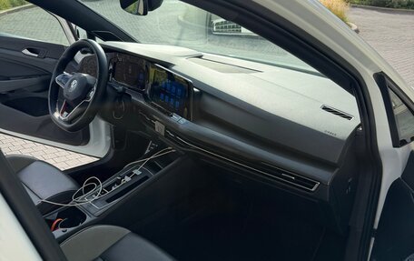 Volkswagen Golf GTI, 2021 год, 3 650 000 рублей, 22 фотография