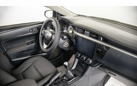 Toyota Corolla, 2013 год, 979 000 рублей, 10 фотография