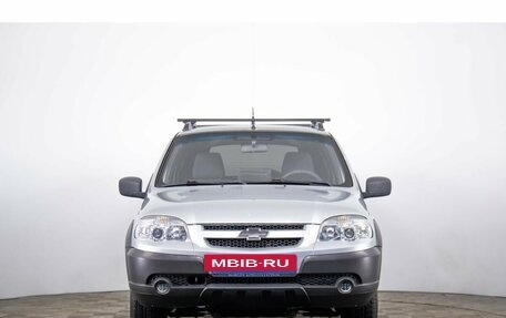 Chevrolet Niva I рестайлинг, 2015 год, 749 000 рублей, 2 фотография