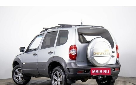 Chevrolet Niva I рестайлинг, 2015 год, 749 000 рублей, 6 фотография