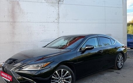 Lexus ES VII, 2019 год, 3 850 000 рублей, 2 фотография