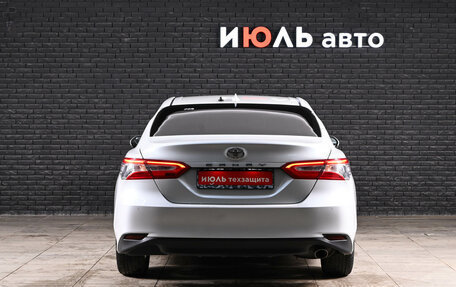 Toyota Camry, 2018 год, 2 720 000 рублей, 5 фотография