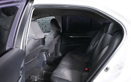 Toyota Camry, 2018 год, 2 720 000 рублей, 10 фотография