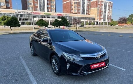 Toyota Camry, 2016 год, 1 760 000 рублей, 2 фотография