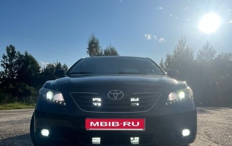 Toyota Camry, 2008 год, 1 200 000 рублей, 6 фотография