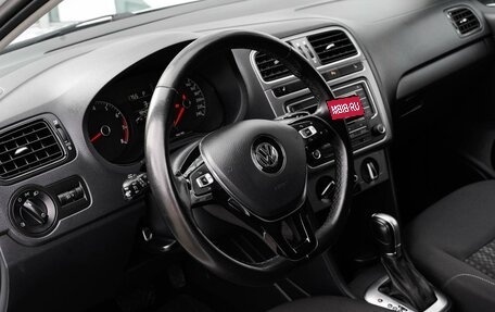 Volkswagen Polo VI (EU Market), 2020 год, 1 450 000 рублей, 23 фотография