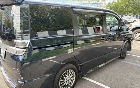 Toyota Voxy III, 2020 год, 2 710 000 рублей, 7 фотография