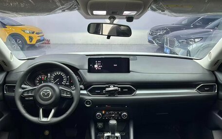Mazda CX-5 II, 2025 год, 2 100 000 рублей, 15 фотография
