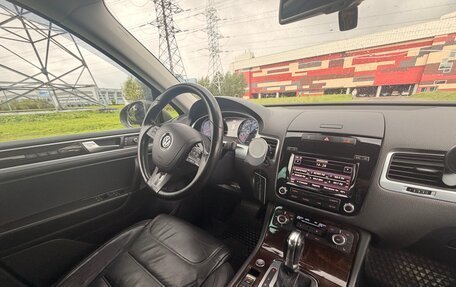 Volkswagen Touareg III, 2013 год, 2 500 000 рублей, 14 фотография