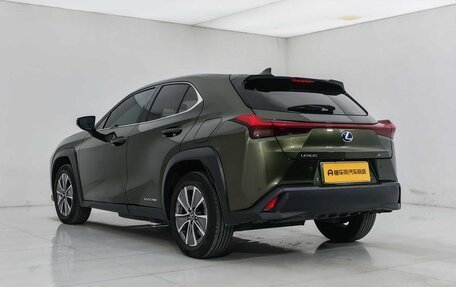 Lexus UX I, 2023 год, 5 фотография
