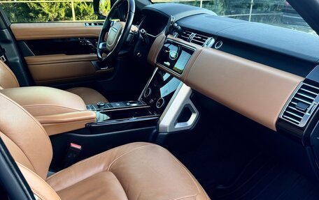 Land Rover Range Rover IV рестайлинг, 2020 год, 7 800 000 рублей, 23 фотография