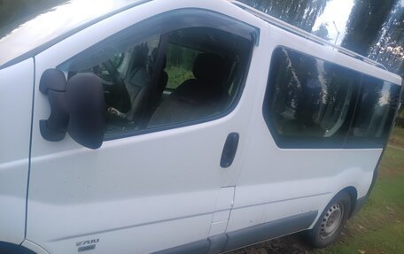 Opel Vivaro A рестайлинг, 2002 год, 700 000 рублей, 2 фотография