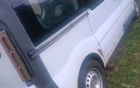 Opel Vivaro A рестайлинг, 2002 год, 700 000 рублей, 4 фотография