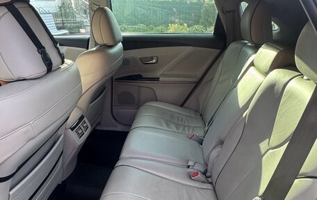Toyota Venza I, 2015 год, 2 300 000 рублей, 11 фотография