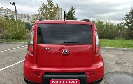 KIA Soul I рестайлинг, 2010 год, 750 000 рублей, 17 фотография