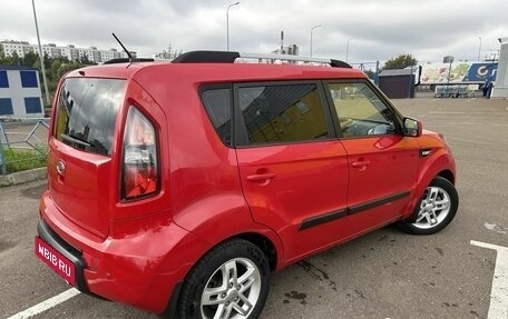 KIA Soul I рестайлинг, 2010 год, 750 000 рублей, 18 фотография