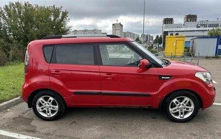 KIA Soul I рестайлинг, 2010 год, 750 000 рублей, 38 фотография
