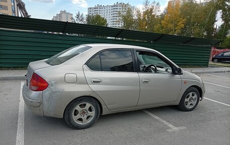 Toyota Prius IV XW50, 2003 год, 250 000 рублей, 10 фотография