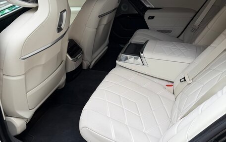 BMW 7 серия, 2026 год, 19 700 000 рублей, 10 фотография