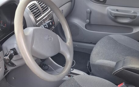 Hyundai Accent II, 2008 год, 380 000 рублей, 10 фотография