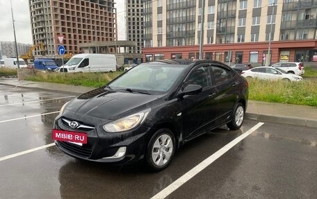 Hyundai Solaris II рестайлинг, 2011 год, 510 000 рублей, 3 фотография