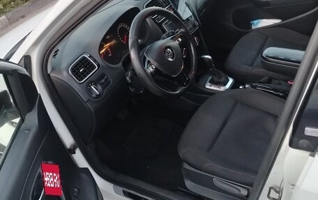 Volkswagen Polo VI (EU Market), 2017 год, 640 000 рублей, 7 фотография