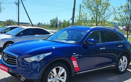 Infiniti QX70, 2014 год, 1 900 000 рублей, 1 фотография