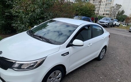 KIA Rio III рестайлинг, 2015 год, 1 050 000 рублей, 3 фотография