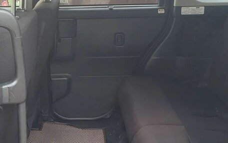 Toyota Roomy I, 2018 год, 980 000 рублей, 22 фотография