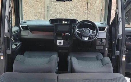 Toyota Roomy I, 2018 год, 980 000 рублей, 32 фотография