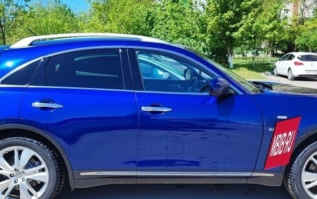 Infiniti QX70, 2014 год, 1 900 000 рублей, 6 фотография