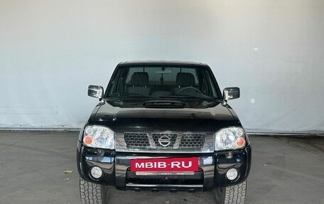Nissan NP300, 2012 год, 1 350 000 рублей, 2 фотография