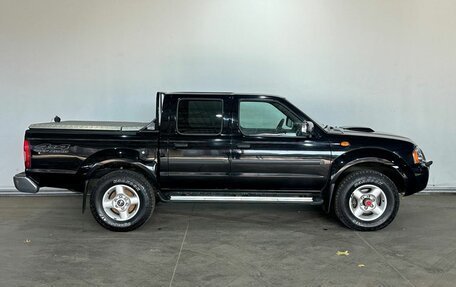 Nissan NP300, 2012 год, 1 350 000 рублей, 7 фотография