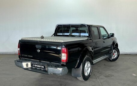 Nissan NP300, 2012 год, 1 350 000 рублей, 6 фотография