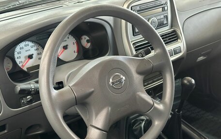 Nissan NP300, 2012 год, 1 350 000 рублей, 12 фотография