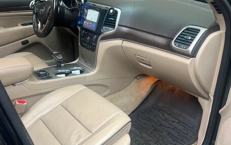 Jeep Grand Cherokee, 2015 год, 2 999 999 рублей, 25 фотография