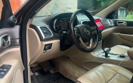 Jeep Grand Cherokee, 2015 год, 2 999 999 рублей, 24 фотография