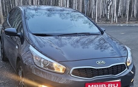 KIA cee'd III, 2017 год, 1 100 000 рублей, 2 фотография