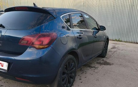 Opel Astra J, 2011 год, 850 000 рублей, 6 фотография