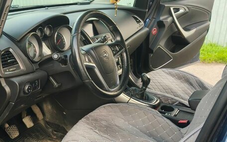 Opel Astra J, 2011 год, 850 000 рублей, 16 фотография