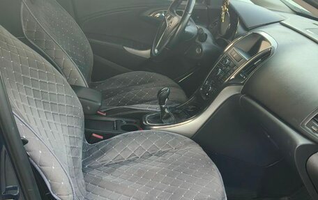 Opel Astra J, 2011 год, 850 000 рублей, 15 фотография