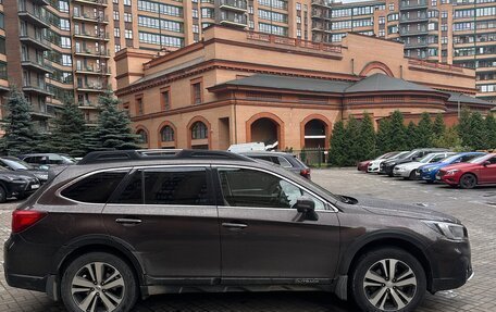 Subaru Outback IV рестайлинг, 2018 год, 2 990 000 рублей, 4 фотография