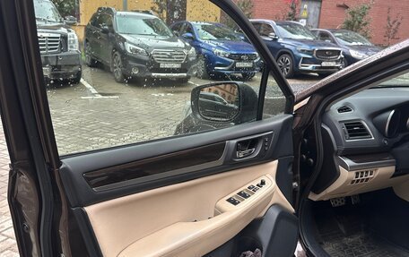 Subaru Outback IV рестайлинг, 2018 год, 2 990 000 рублей, 15 фотография