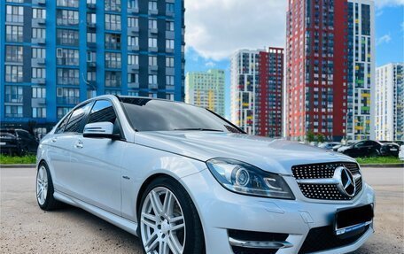 Mercedes-Benz C-Класс, 2011 год, 1 399 000 рублей, 2 фотография
