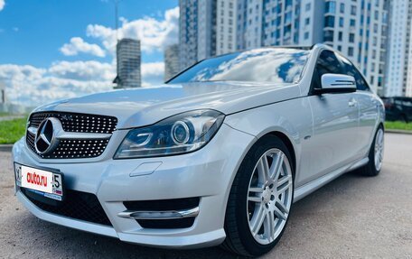 Mercedes-Benz C-Класс, 2011 год, 1 399 000 рублей, 3 фотография