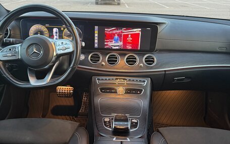 Mercedes-Benz E-Класс, 2019 год, 3 499 000 рублей, 10 фотография