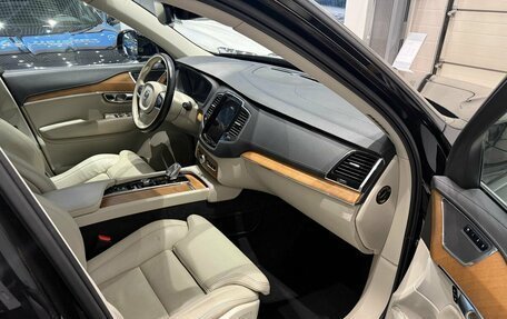 Volvo XC90 II рестайлинг, 2019 год, 5 500 000 рублей, 24 фотография